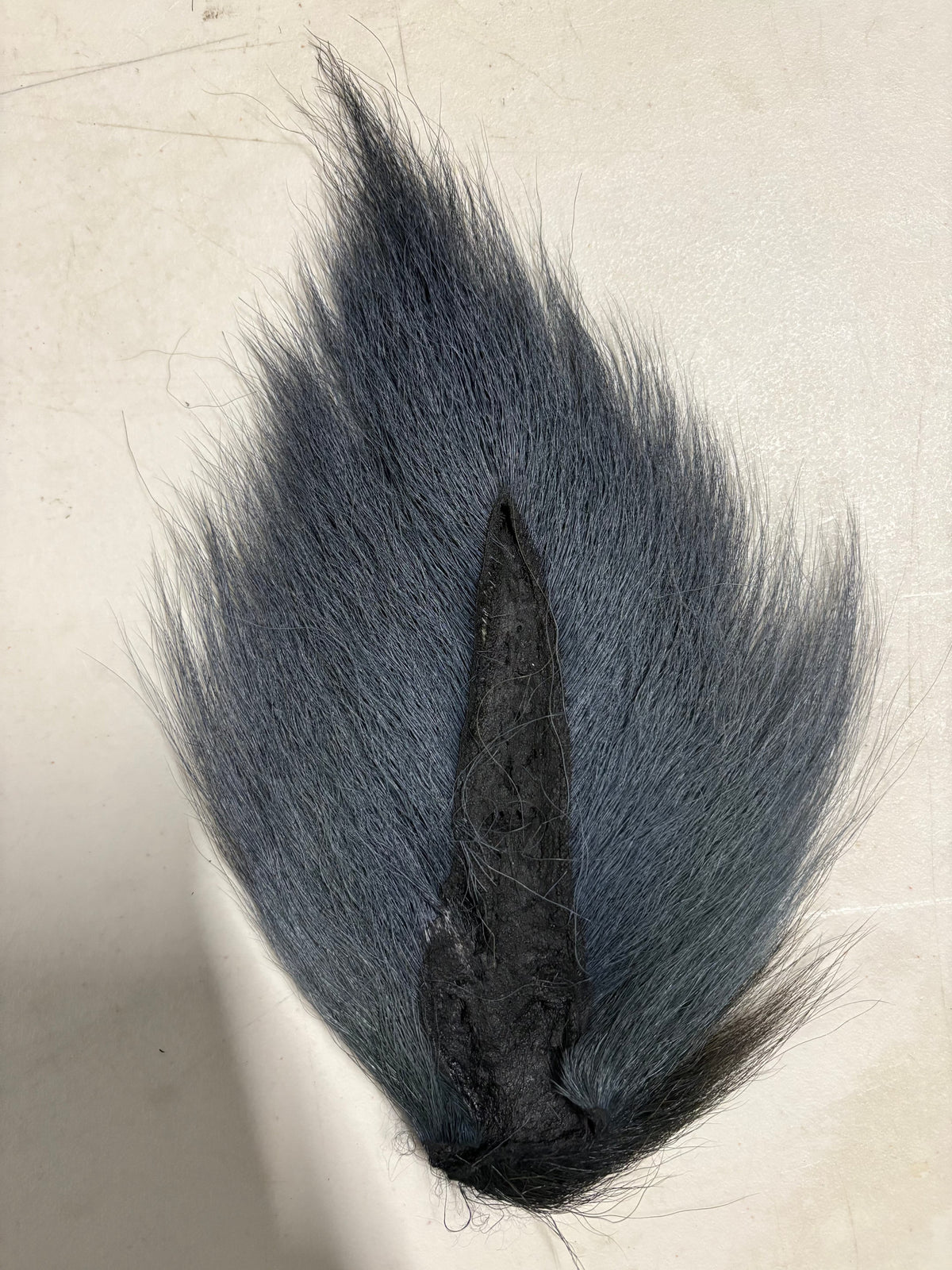 Saltwater Edge Bucktail Standard / Dark grey