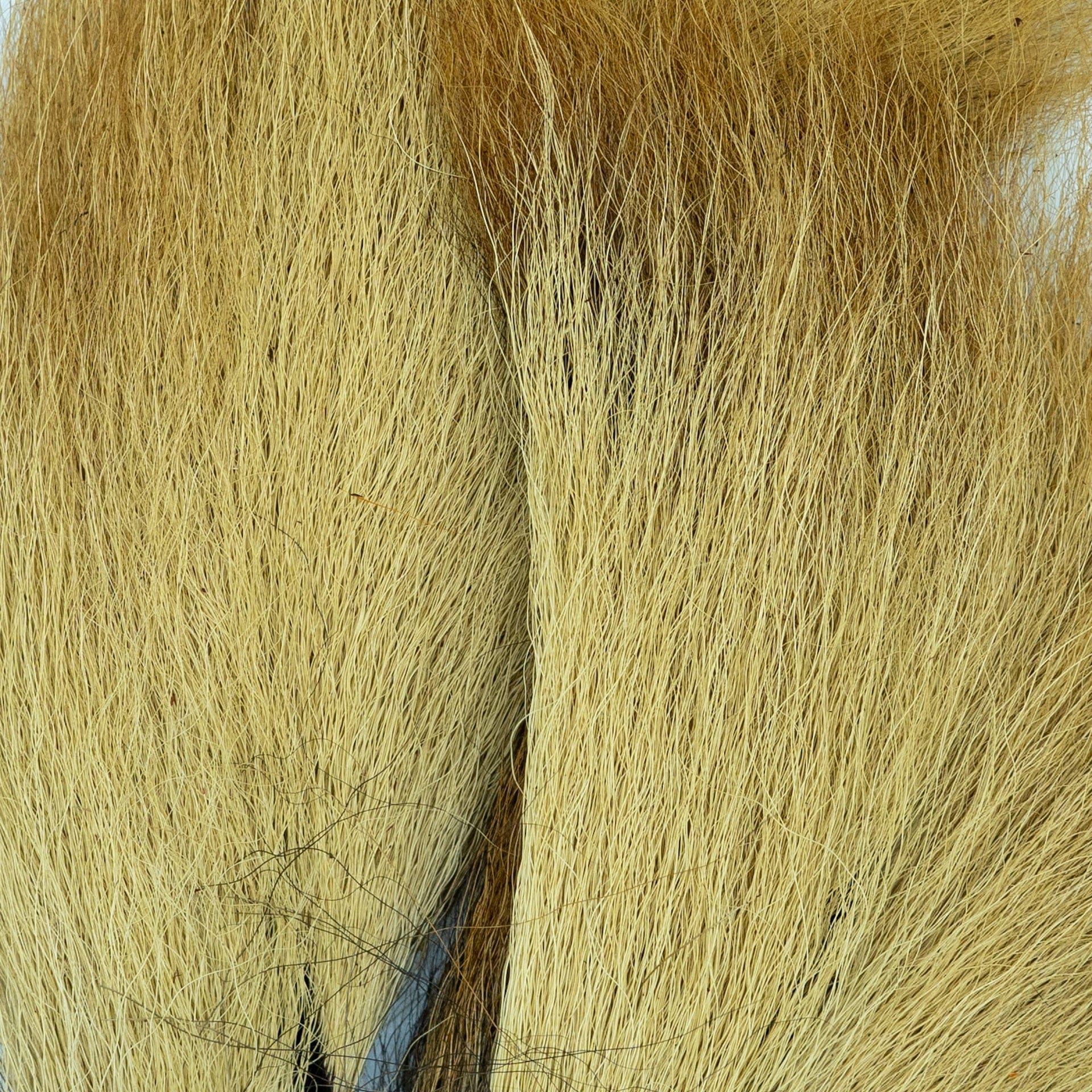 Shor Bucktail Tan