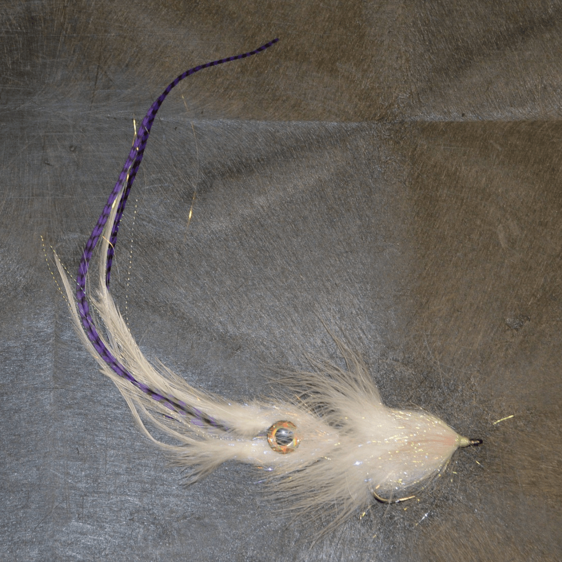 Brown&#39;s Articulated Newport Calamari Fly Purple