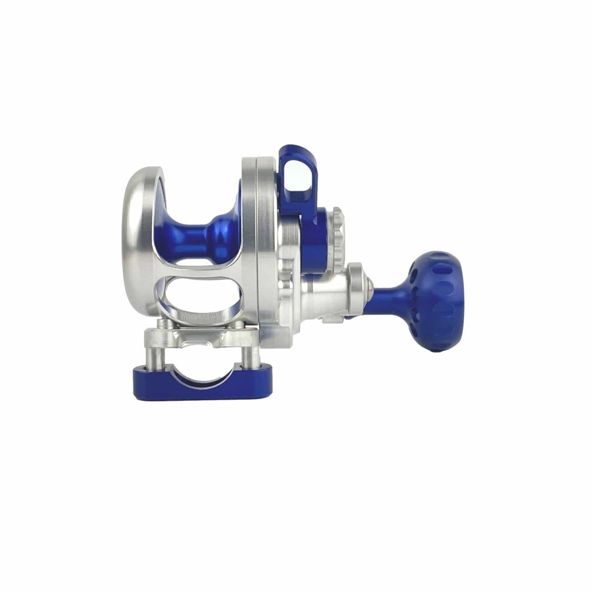 Seigler SGN (Small Game Narrow) Conventional Lever Drag Reels Right Hand / Silver / Blue