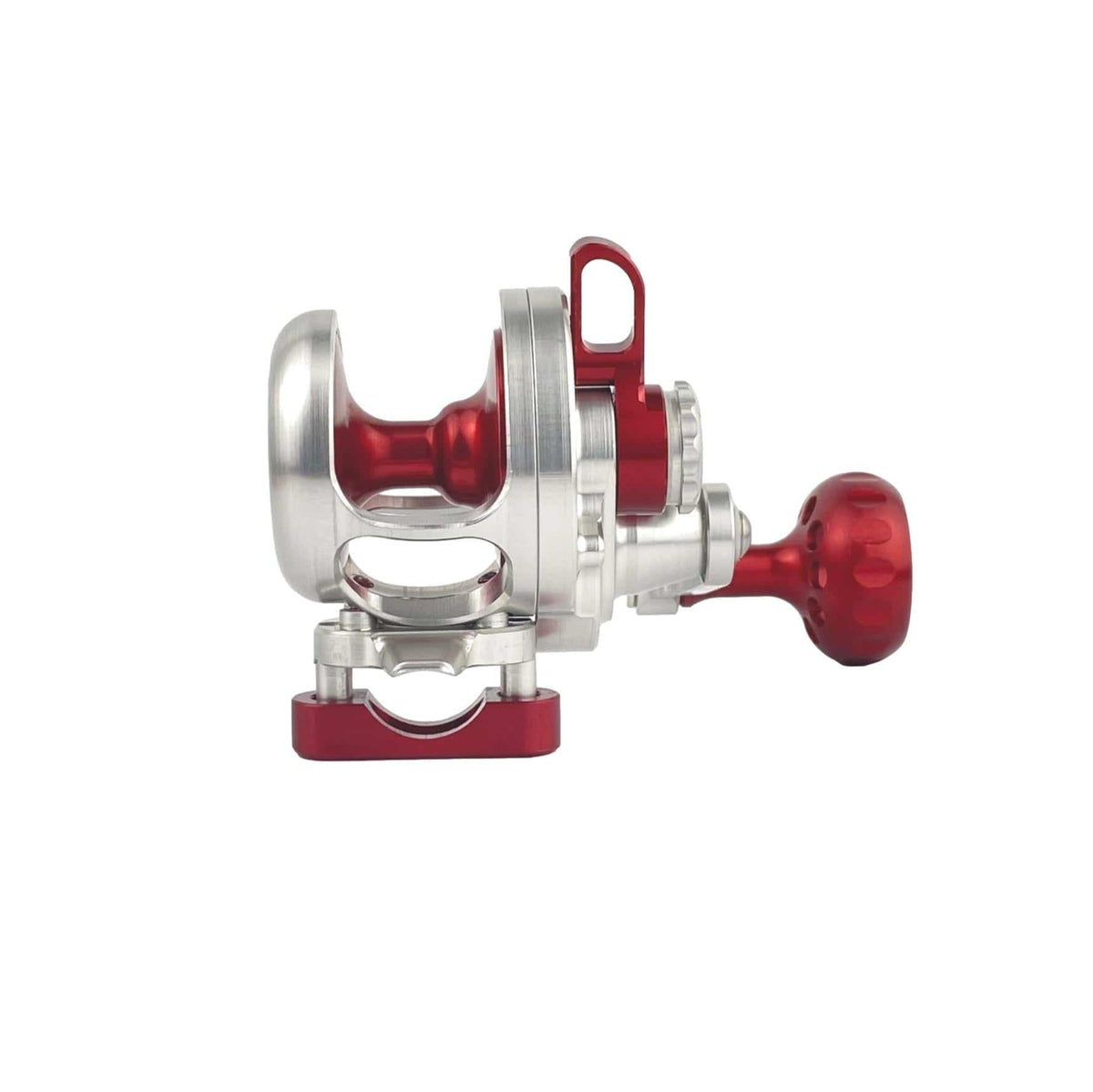 Seigler SGN (Small Game Narrow) Conventional Lever Drag Reels Right Hand / Silver / Red